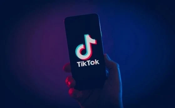 Американски конгресмени предлагат забрана на ТикТок