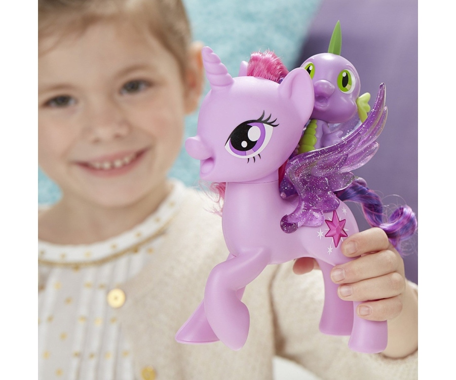 Край на розовото и синьото в Испания: Без полови предразсъдъци в играчките  