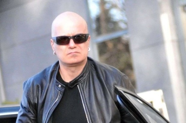 Партията на Слави вече си взима цялата субсидия, а не както обяви - по 1 лев на глас