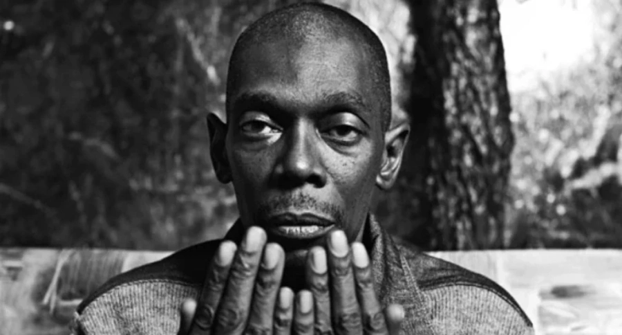Почина вокалистът на група Faithless