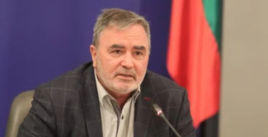 Доц. Ангел Кунчев за COVID: Прогнозите са оптимистични, ако не ни изненада някакъв съвсем нов щам
