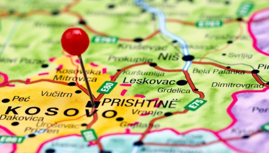 ЕС и САЩ заявиха, че са обезпокоени от ситуацията в Косово