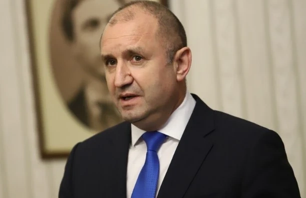 Радев връчва втория мандат на Продължаваме промяната на 3 януари