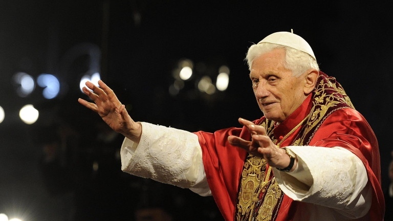 Погребението на папа Бенедикт XVI ще бъде на 5 януари