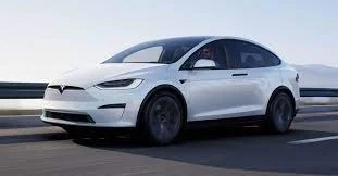 Tesla представя нова платформа на 1 март
