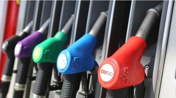 Държавната петролна компания се закрива 