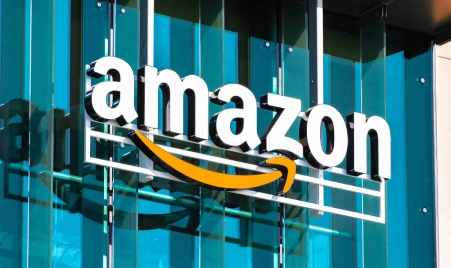 Amazon съкращава 18 000 служители