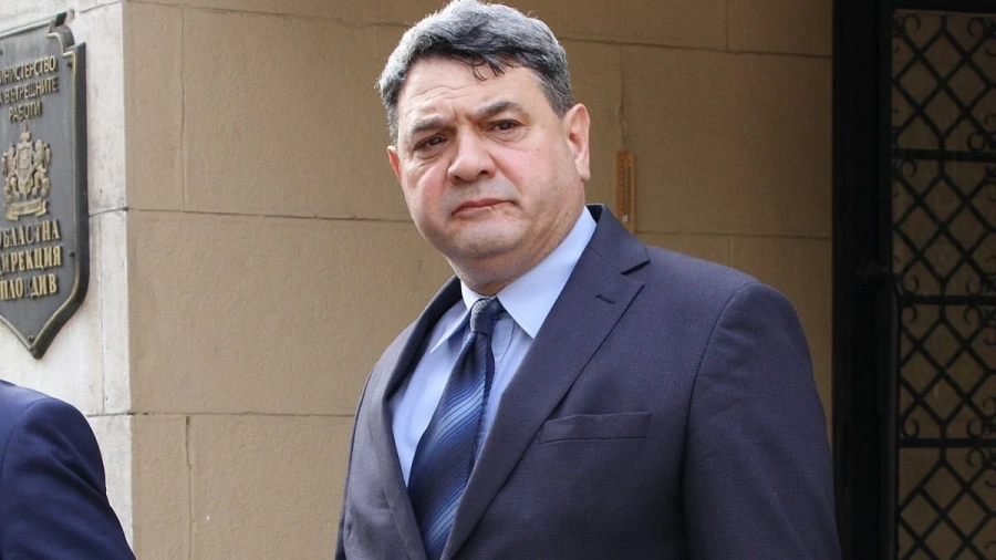 Главният секретар на МВР: Търсим и показваме гнилите ябълки, полицаят от вчера не е спрян случайно
