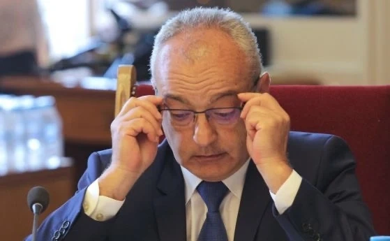Служебното правителство планира нови ядрени мощности в енергетиката