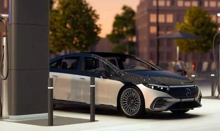 Mercedes-Benz прави своя собствена мрежа за бързо зареждане
