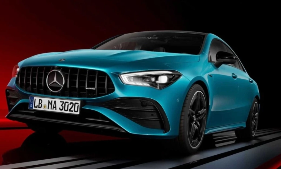 Mercedes CLA дебютира с обновена визия 