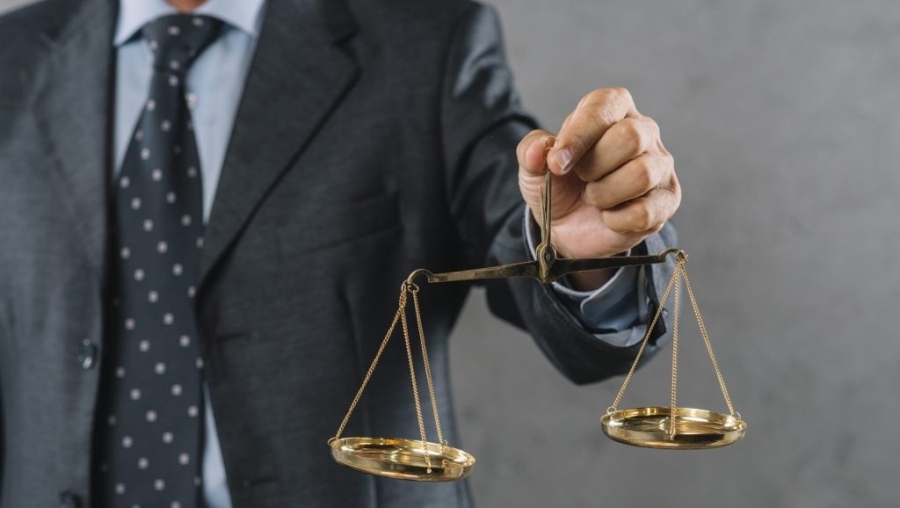 Правната комисия подкрепи механизма за разследване на главния прокурор