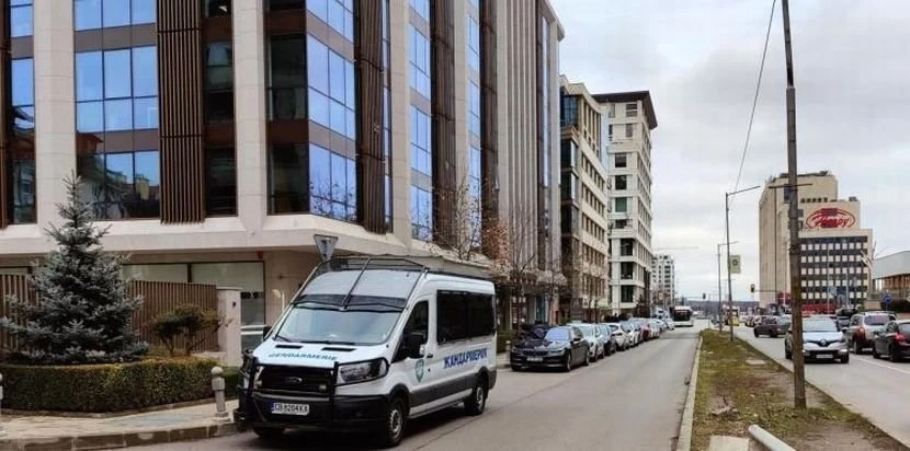 Парична гаранция от 100 и 150 хиляди, а не по 1 млн. на двама обвиняеми по случая NEXO