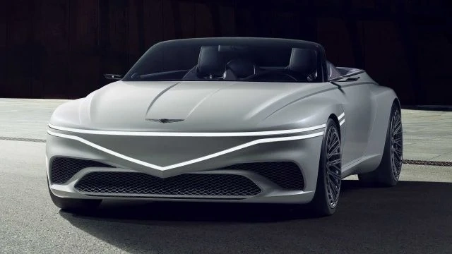 Hyundai пуска в серия ултраскъп кабриолет