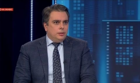 Асен Василев от ПП: Рамковите програми бяха започнати по време на нашия кабинет