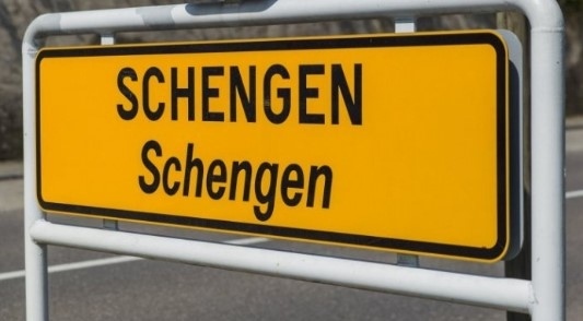 ЕК: Да се поставят нови изисквания за Шенген пред България и Румъния е нечестно