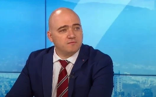 Министърът на туризма: Към момента няма данни за бедстващи българи в Турция
