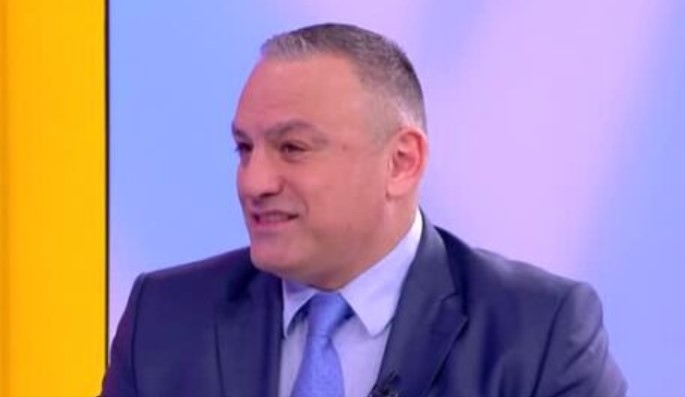 Юксел Кадриев: Имам идея да напиша текст за авторска песен