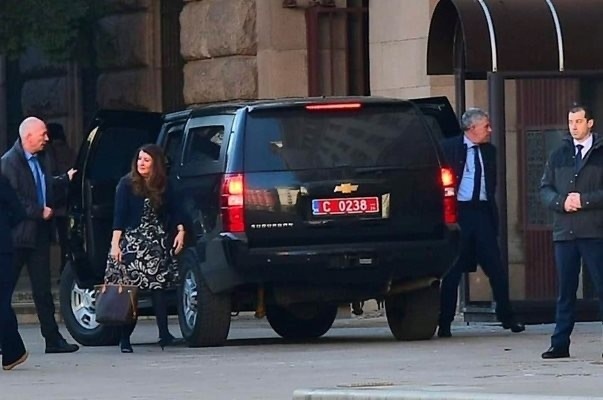 Херо Мустафа се срещна с Радев 