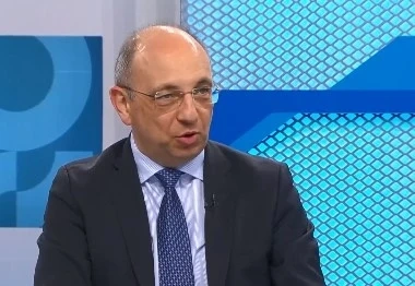 Николай Василев: Предлагам за всяко новородено да се дават средно по 20 000 лв.