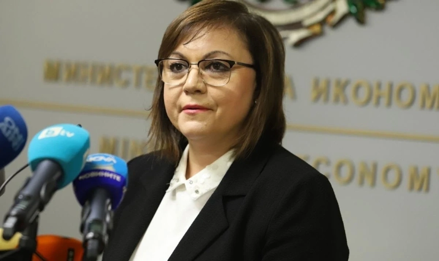 Възраждане и Нинова доволни, че сме извън еврото