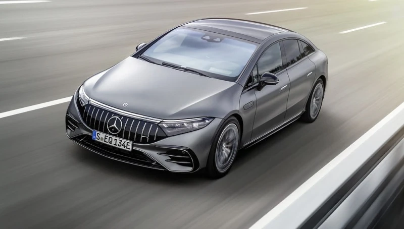 Mercedes-Benz очаква спад на печалбите
