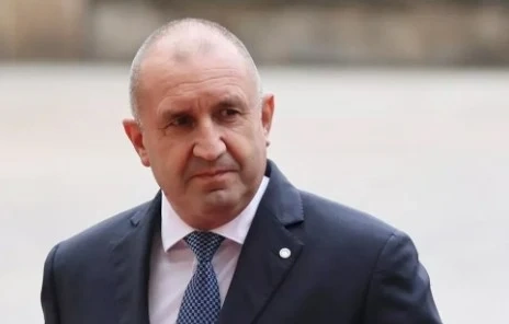 Радев: Някои искат да влезем в еврозоната през задния вход, както те влязоха в политиката