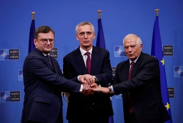 Писмо от ЕС: България спешно да осигури боеприпаси за Украйна