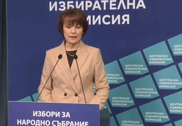 ЦИК: Все още не сме обсъждали промяна при записването на машинния и хартиения вот