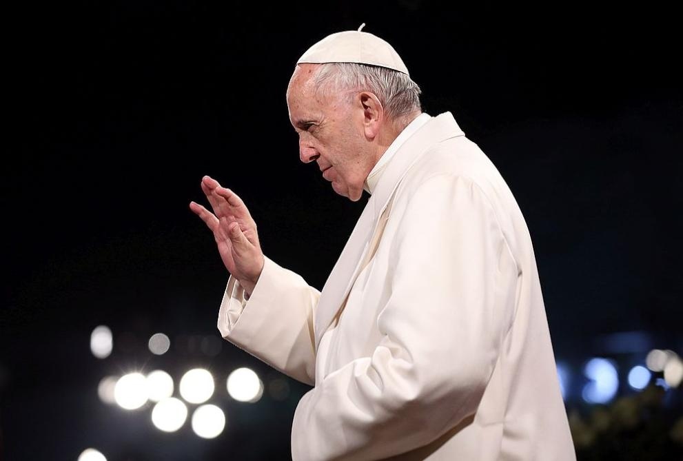 Папа Франциск е с тежка настинка и е предпочел да