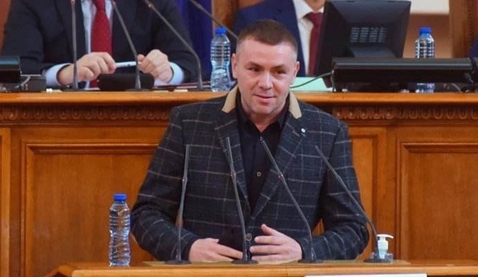 Ицо Хазарт: В опитите си да направи добро Ал. Дунчев ще се закопае
