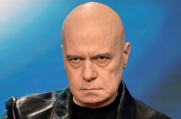 КПКОНПИ е осъдена да каже дали е глобила Слави Трифонов