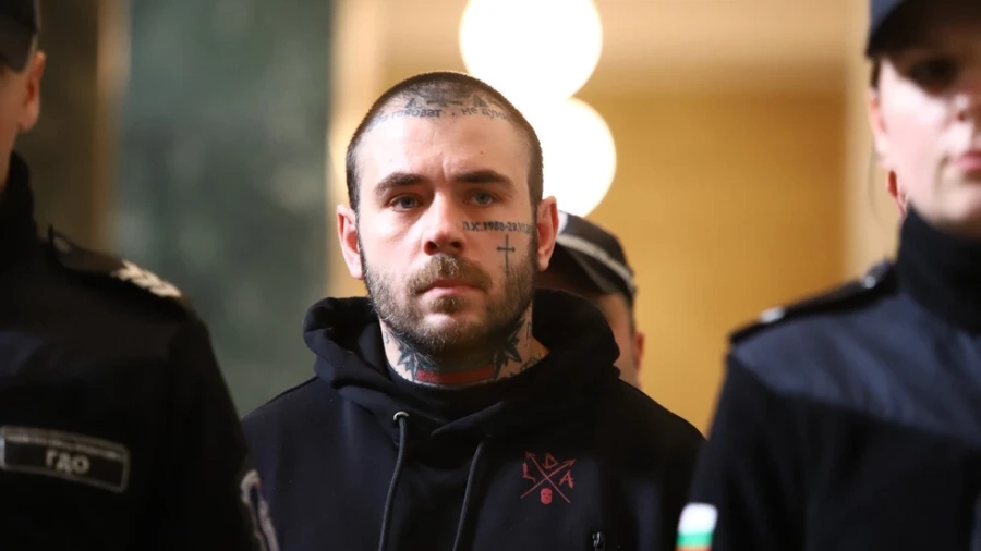 Майката на Семерджиев: Вечеря вкъщи, не сме усетили да взима дрога