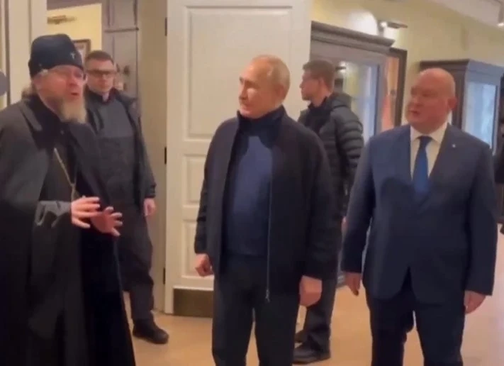 Путин посети изненандващо Крим за 9-годишнината от анексирането на полуострова 