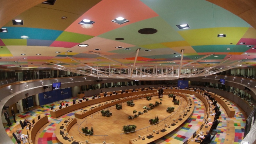 Лидерите на ЕС се събират в Брюксел, обсъждат военната помощ за Украйна