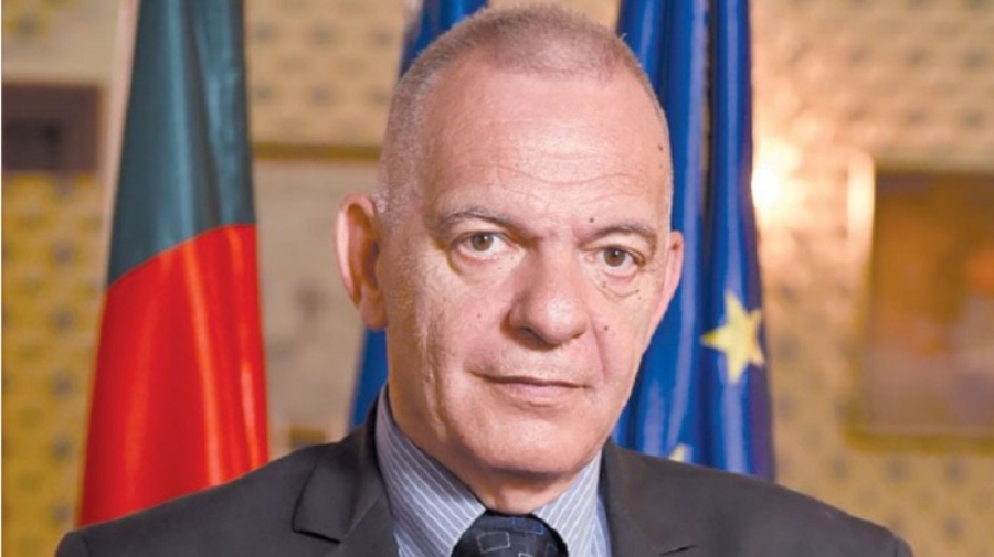 Разпитани са моряците от 3-те задържани български кораба в Румъния