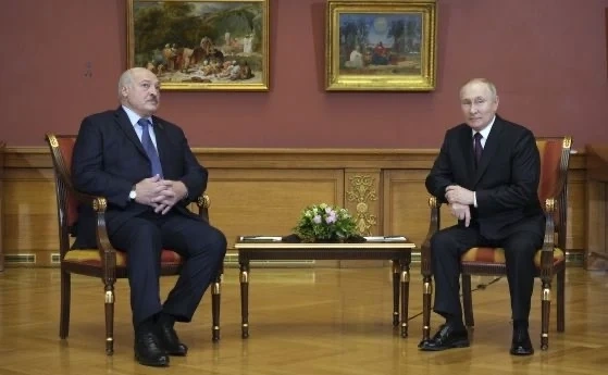 НАТО предупреди Русия за плана й за разполагане на ядрено оръжие в Беларус