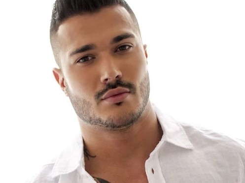 Галин призна, че си е слагал филъри на лицето