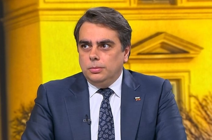 Асен Василев: Ако се коалираме с ГЕРБ, на следващите избори Възраждане ще са първи