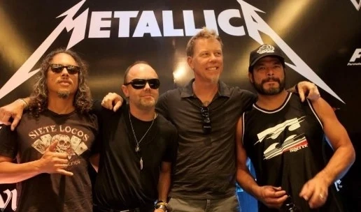 Metallica се завръщат с нов албум и турне