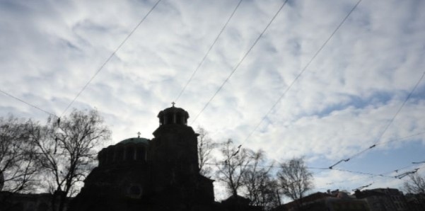 Днес ще преобладава облачно време. Максималните температури ще са между 15° и 20°