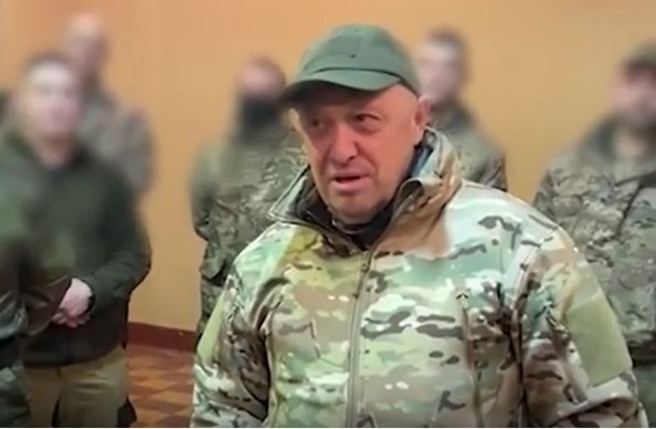 Командирът на Вагнер призова Путин да спре войната в Украйна