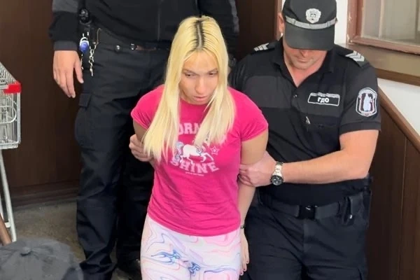 Психиатрична диагноза спасява Емили Тротинетката от затвора