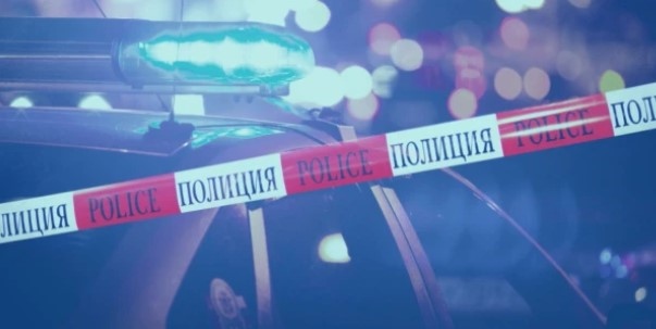 Стреляха по мъж в Габрово, съобщиха от полицията. 
Сигналът е получен