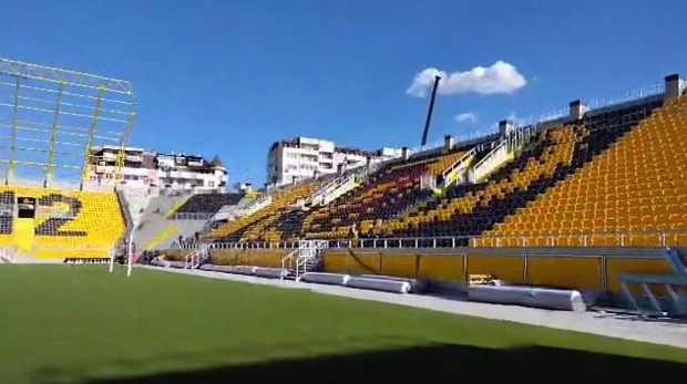 От Ботев Пловдив отрекоха, че Зингаревич ще продава клуба