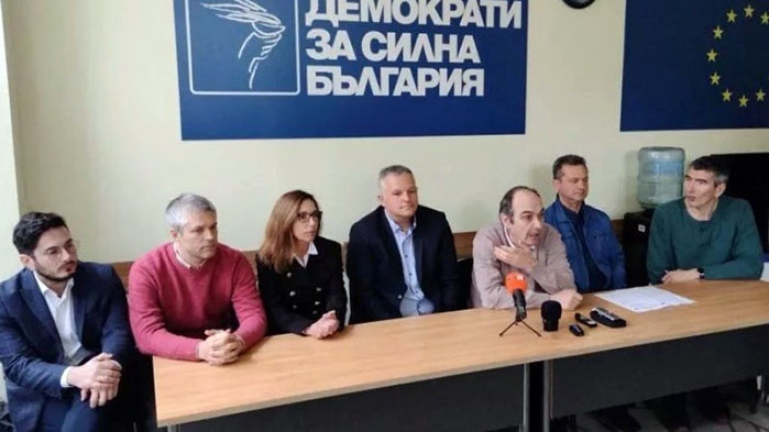 ПП-ДБ във Варна искат оставка на кмета като реванш за арх. Бузев
