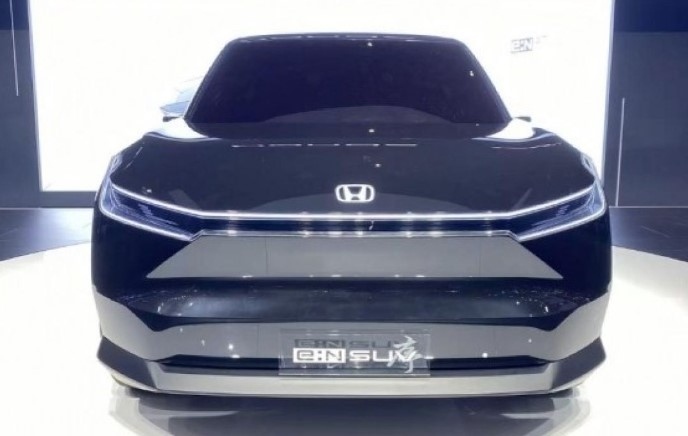 Honda показа четири иновативни електромобила наведнъж