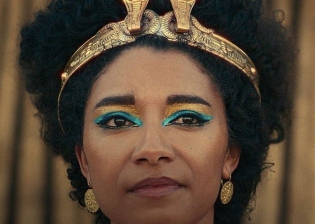 Тъмнокожата Клеопатра на Netflix възмути Египет