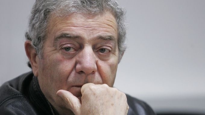 Стефан Цанев призова партиите да си подадат ръка и да намерят общото помежду си