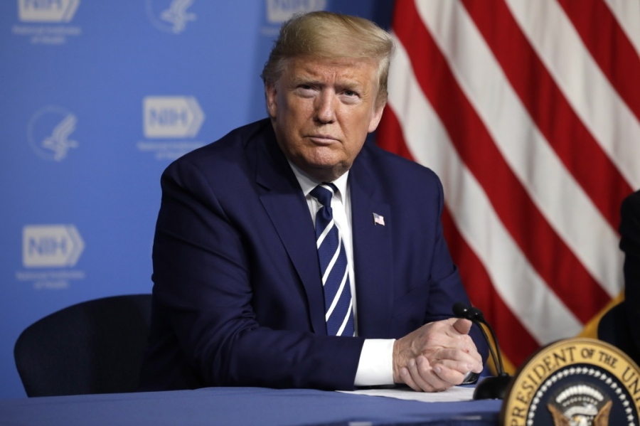 Писателка заяви пред съд в Ню Йорк: Доналд Тръмп ме изнасили в магазин за бельо!